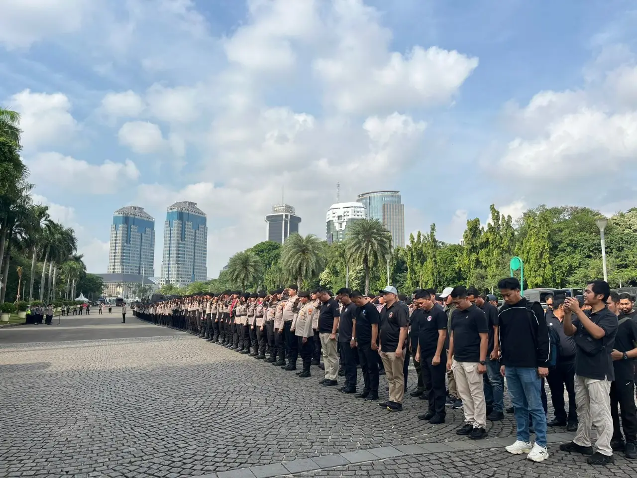 Amankan Aksi Unjuk Rasa, Polda Metro Jaya Terjunkan 6.403 Personel Gabungan